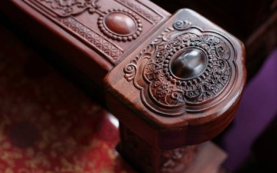 红木家具厂为您介绍为什么各人都爱红木家具？？